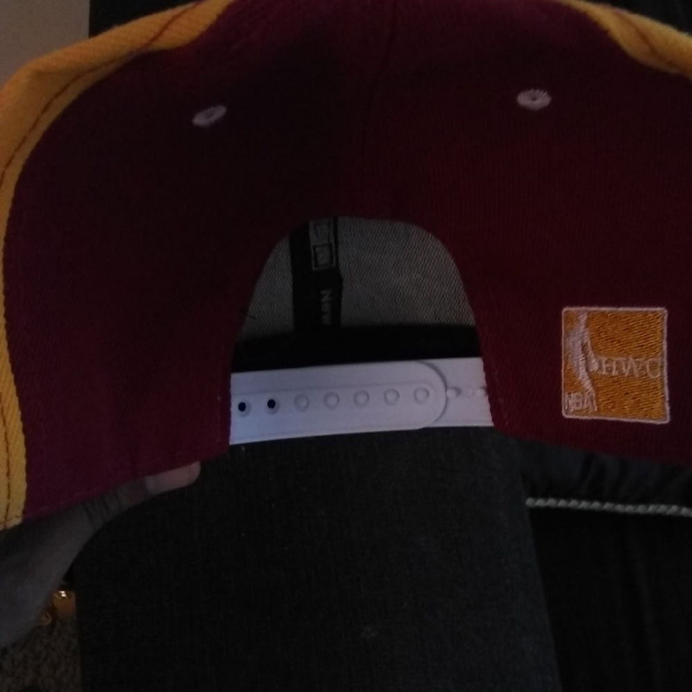 Snapback hat - Picture 2 of 3
